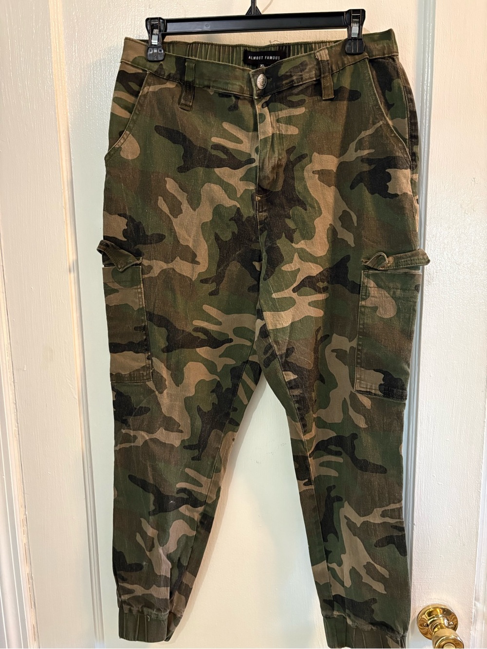 Almost Famous Green Camo Cargo Pants